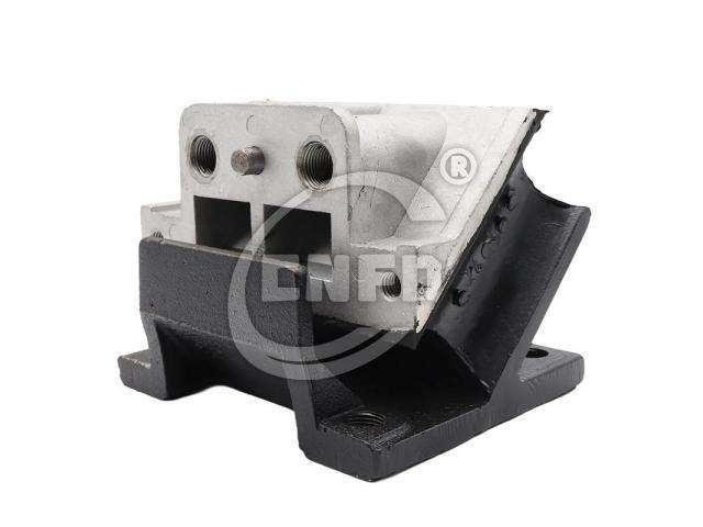 发动机支座 Engine Mounting:3872400017